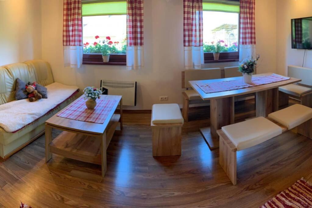 Vila Domcek U Fera Zázrivá Exteriér fotografie